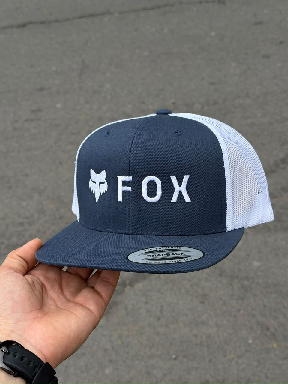 Gorra Fox Plana Ajuste Azul blanca
