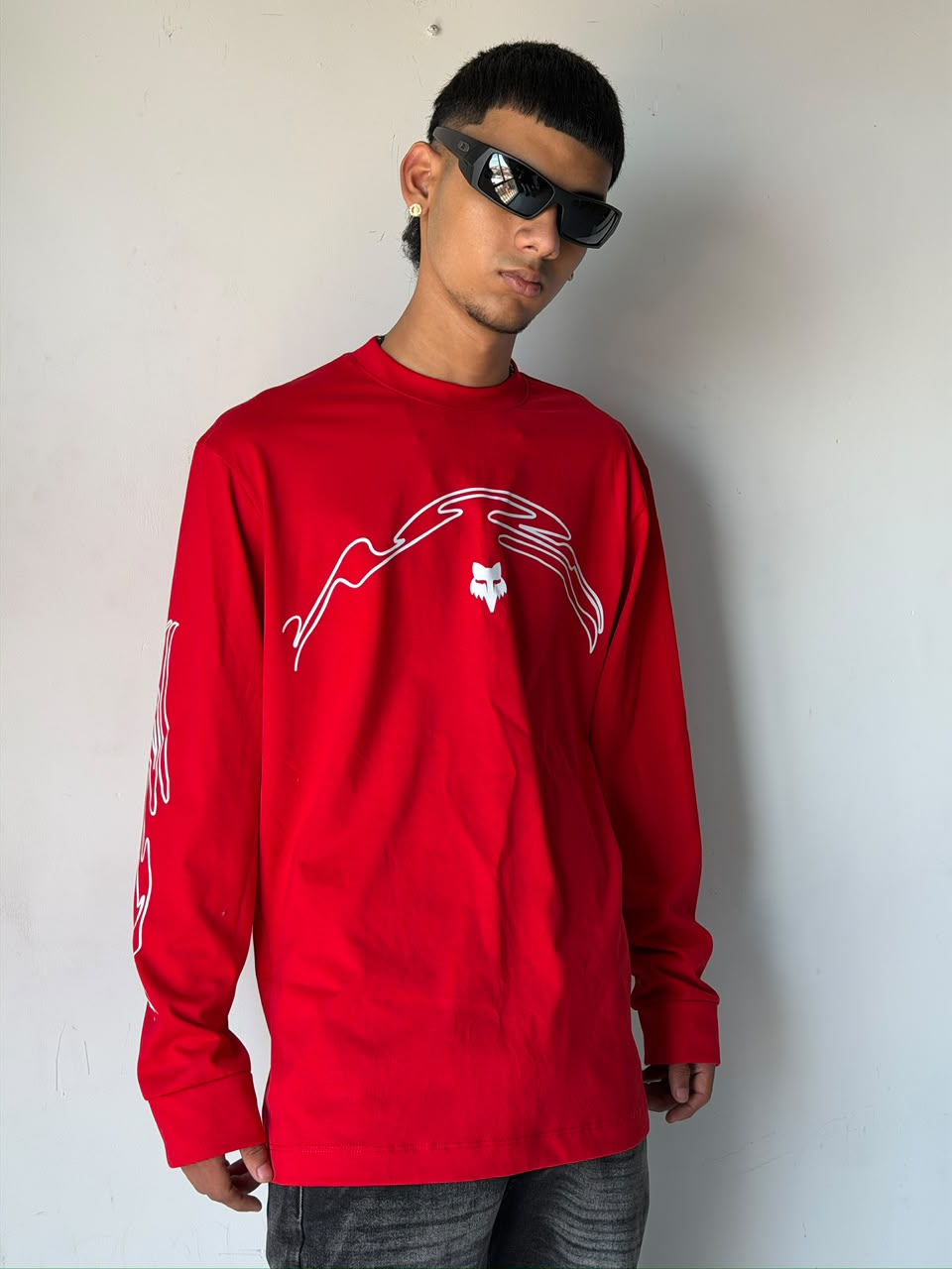 BUZO MANGA LARGA OAKLEY ROJO LOGO BLANCO