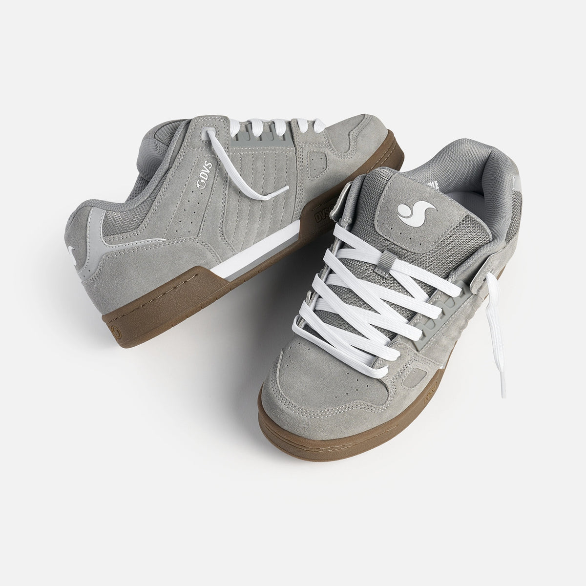 DVS CELSIUS CHARCOAL WHITE GUM — vista 3