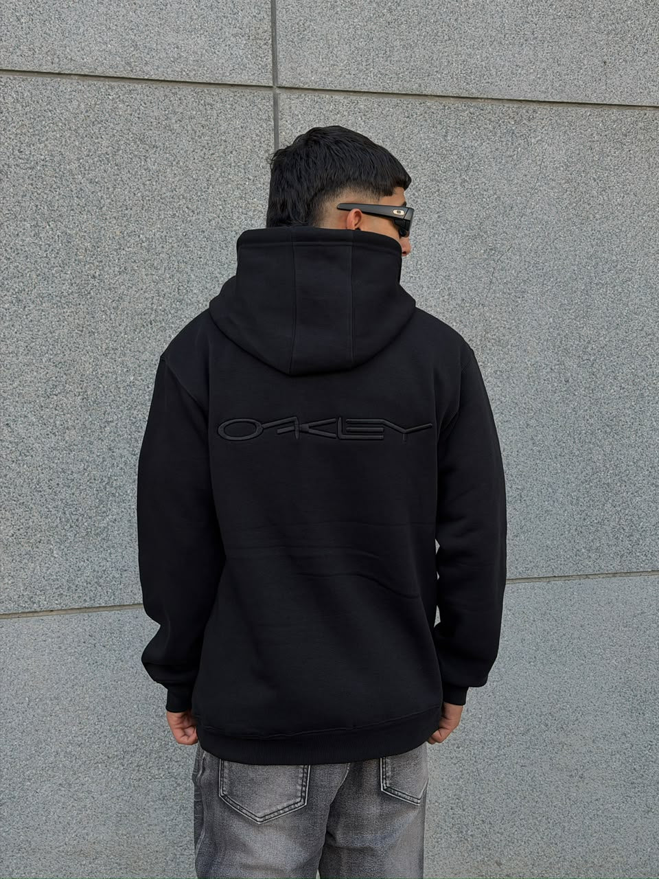 Oakley negro logo todo negro