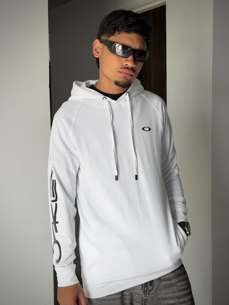 Oakley Blanco