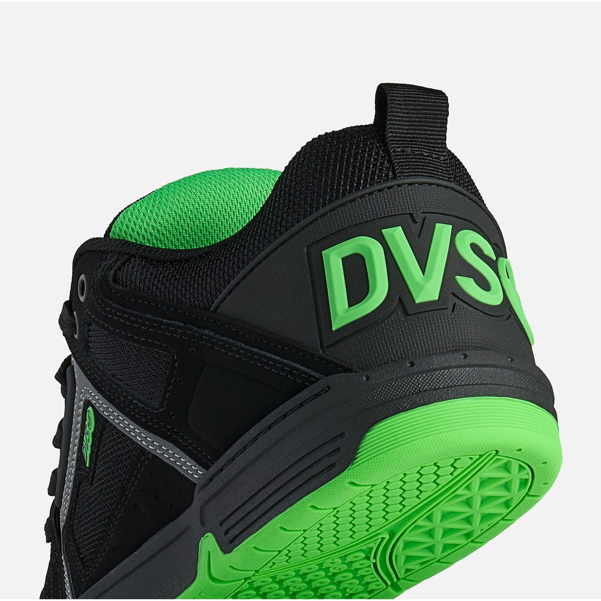 DVS COMANCHE BLK CHR LME NBK — vista 2