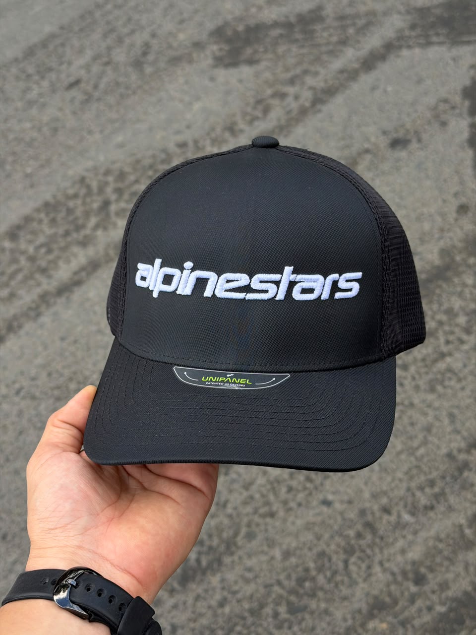 Gorra Alpinestars — Negro — Letras blancas