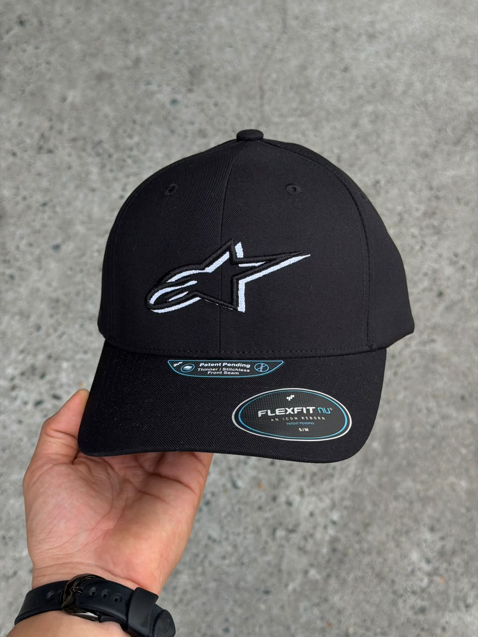 Gorra Alpinestars — Negro — Logo grande