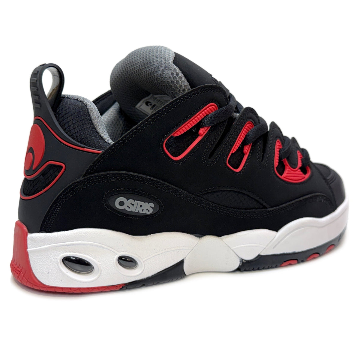 OSIRIS D3 E BLACK CHARCOAL RED